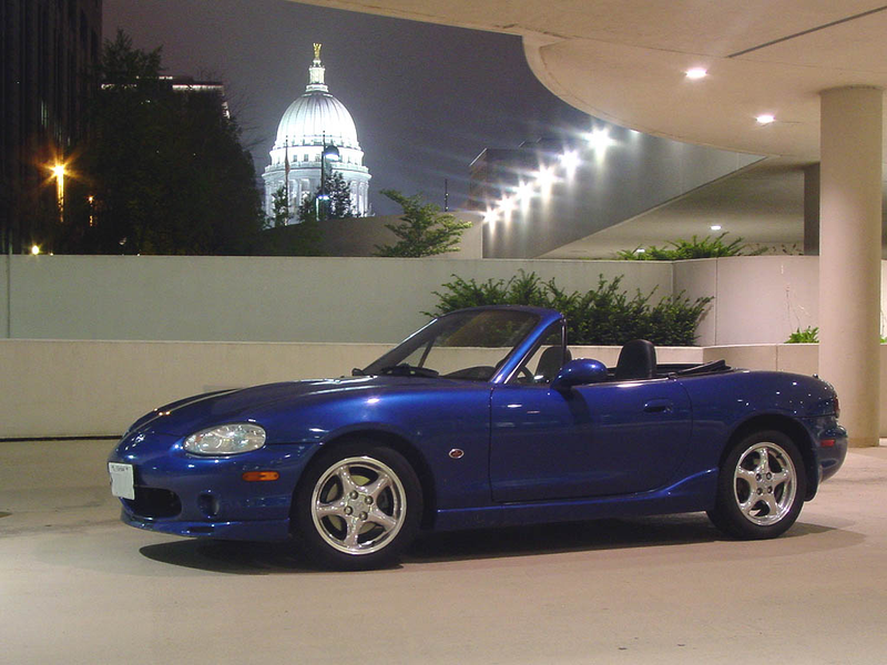 Illustration for article titled Long, long ago, in a galaxy very much the same as the city where I still live, I drove a Miata 10th Anniversary Edition